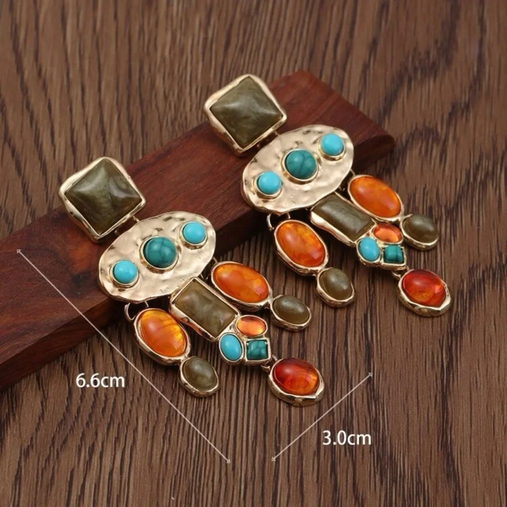 Geometric earrings - Picture 3 of 5